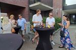 Jong en oud vieren samen op Boudewijnplein
