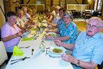 83-jarigen diepen verhalen uit de oude doos op