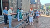 Met de zegen op de fiets in Hamont-Achel