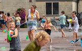 Vakantie eindigt met spetterend watergevecht