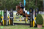 Lore Geebelen in actie met Nijebert's Ties