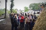 Leerlingen bouwen 'Kampse' strohut