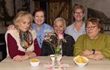 Oud-leerlingen Nonnenschool na 50 jaar herenigd