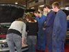 Bij elkaar op school