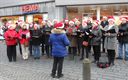 'Over de koppen lopen'