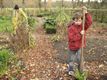 Een winterdeken op de moestuin