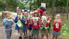 Kinderwandeling met oren, ogen en neusjes open