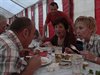 Hartelijk burenfeest op het Lindel
