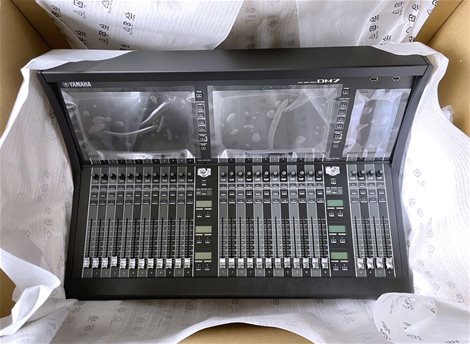 Yamaha DM7