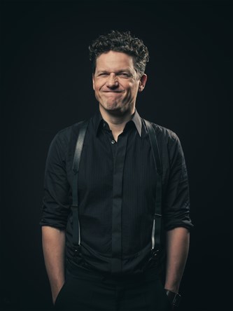 Michael Van Peel: Farce Majeur