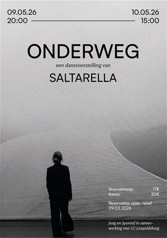 Dansvoorstelling onderweg.