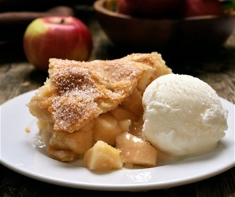 Warme appeltaart met ijs