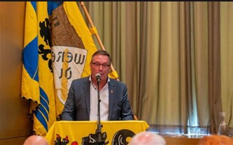 11 juliviering Davidsfonds